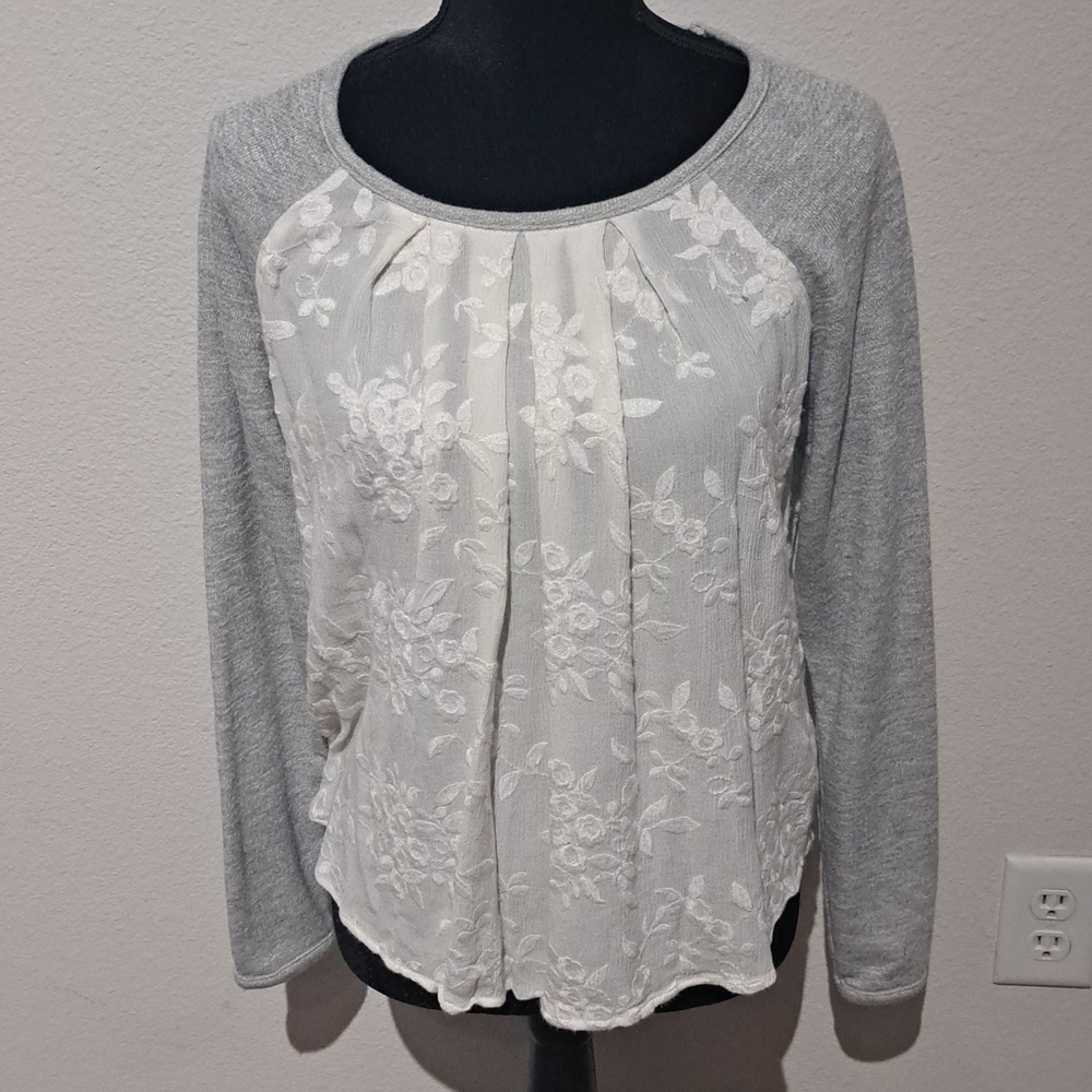ANTHROPOLOGIE "Sunday in Brooklyn" sweatshirt blouse, size small